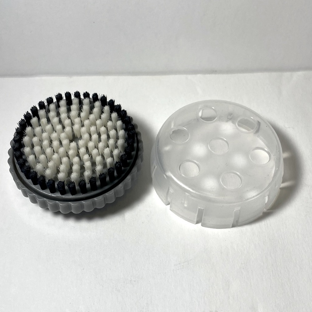 Clarisonic Body Brush With Cover - New - No Box